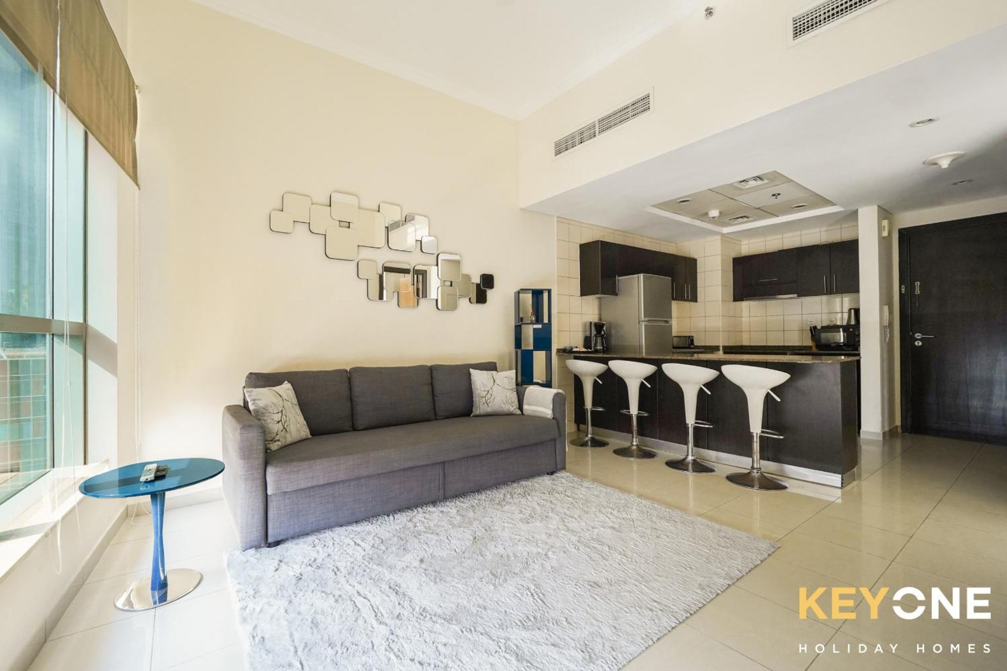 Contemporary One Bedroom With Full Marina View Dubai Exterior foto